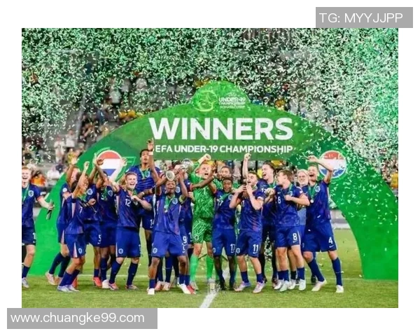 荷兰足球历史上的顶尖球星排名与成就解析 荷兰足球历史上的顶尖球星排名与成就解析